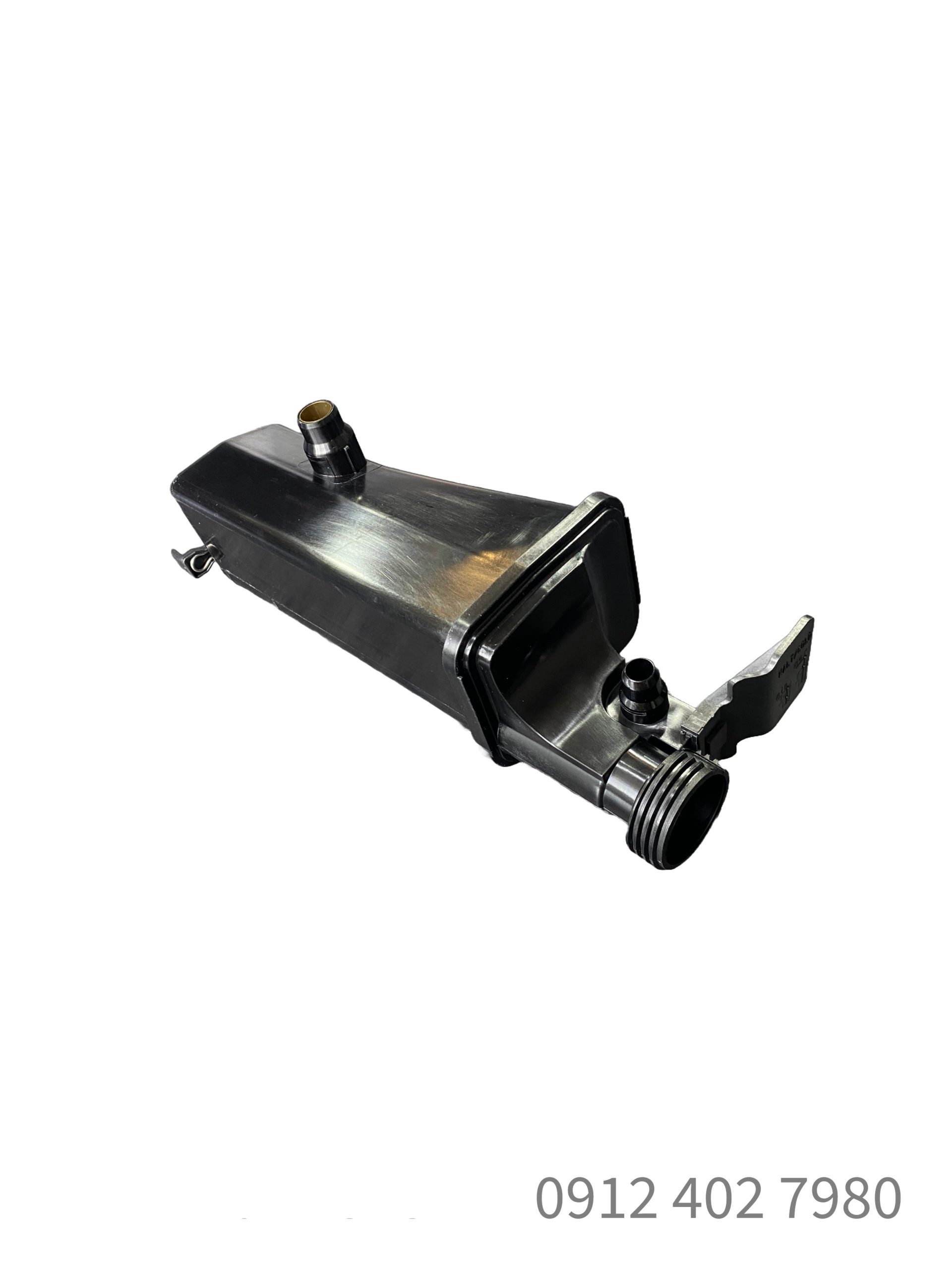 مخزن آب بی ام و x3